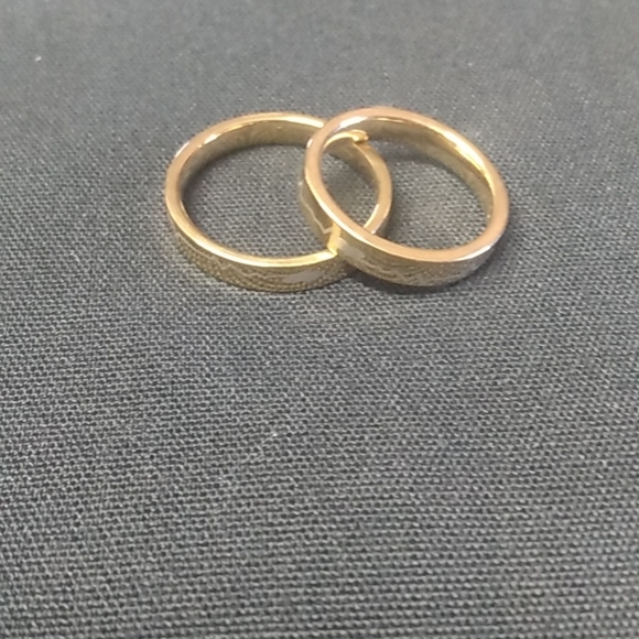 Gold-plated stainless steel rings his and her set - Picture 4 of 5
